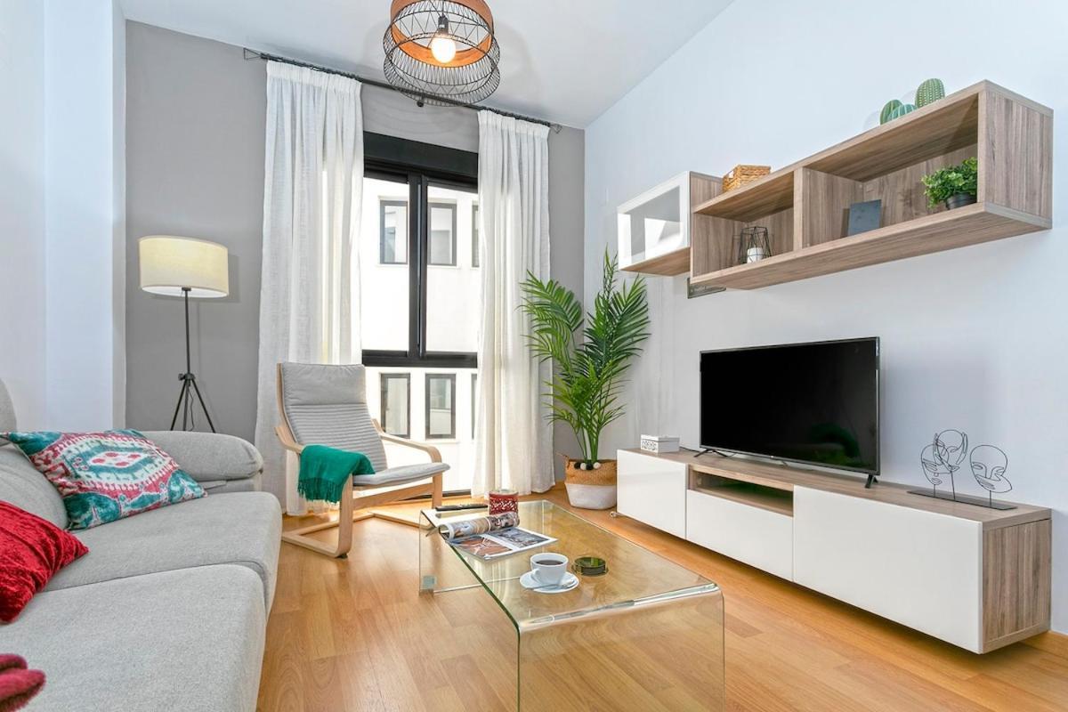 -Malagasunapts- Central Freeparking Rooftoppool المظهر الخارجي الصورة